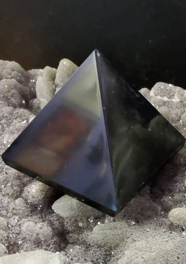 Obsidian Crystal Pyramid (B)